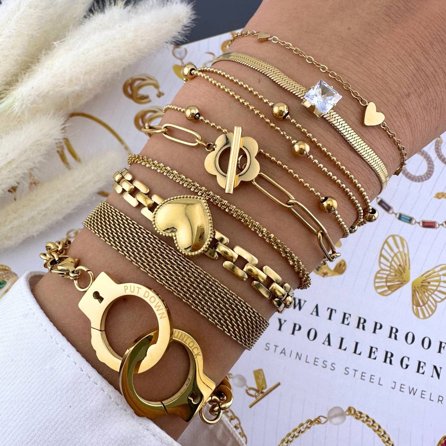 My Heart Thick Gold Link Bracelet